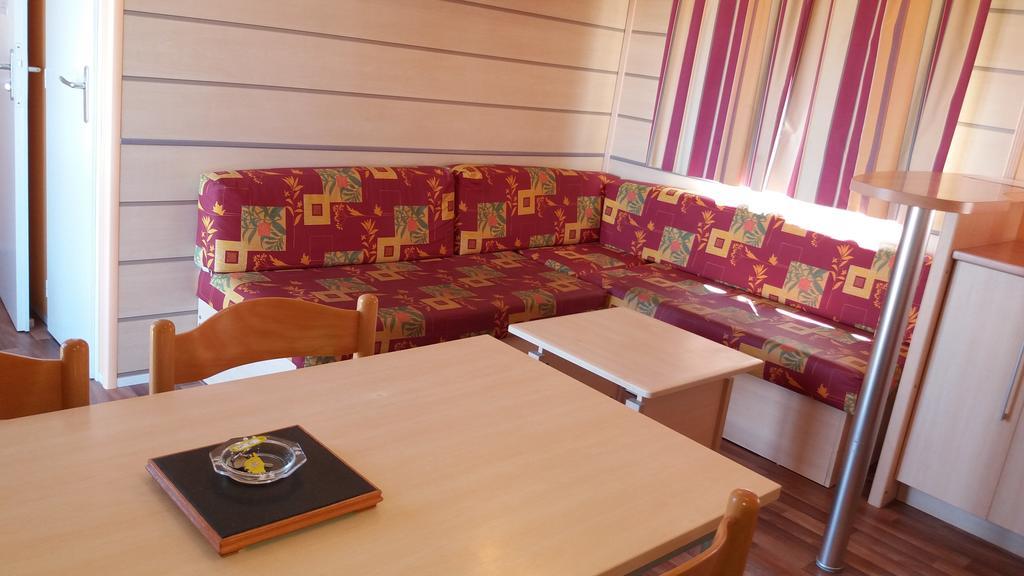 Ferme La Canardiere Casta